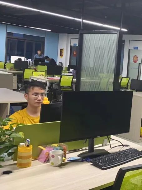 奋战一线丨KB88凯时官网人的假期这样过