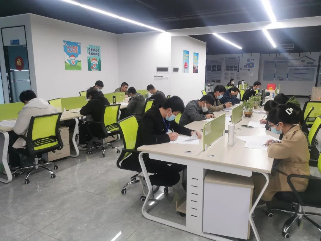 热火朝天辞旧岁 劲头十足迎新春-KB88凯时官网控股集团